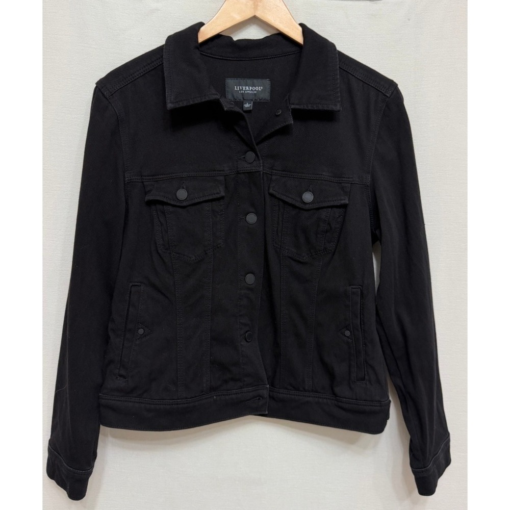 Liverpool Los Angeles Women's Black Rinse Stretch Denim Trucker Jacket Large